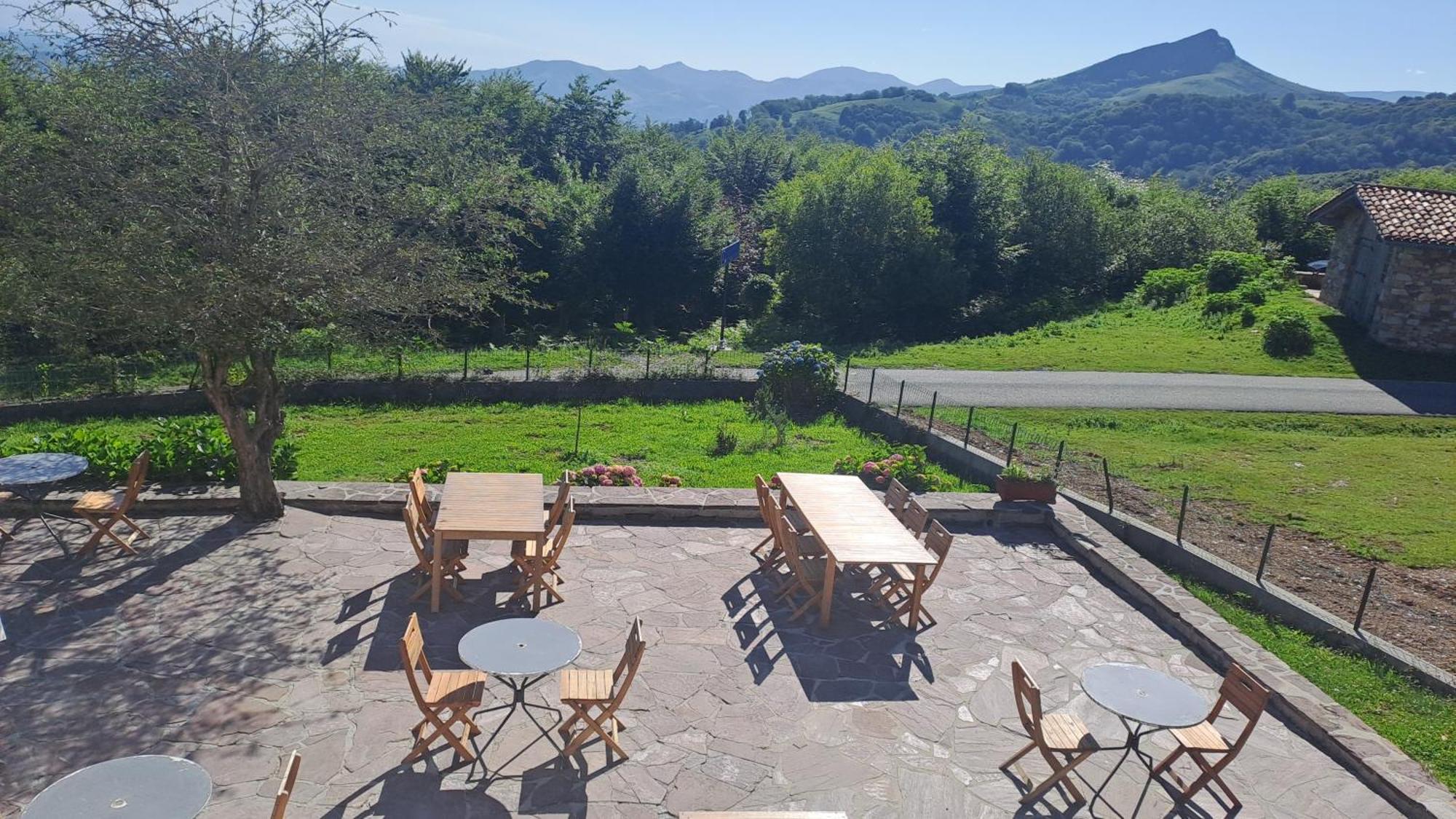 Maison Hordago D'hôtes Couette-café Sare